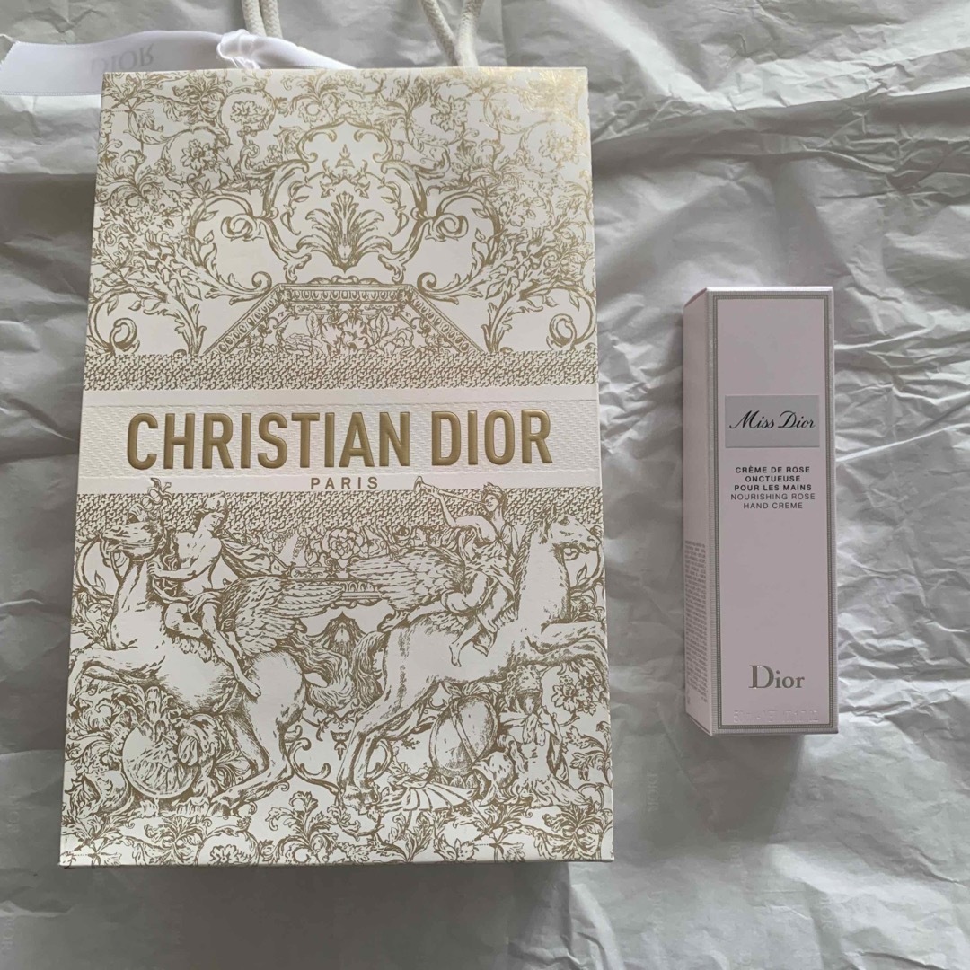 Dior(ディオール)の最終値下げ【新品未使用】Diorディオール　ミスディオールハンドクリーム50mI コスメ/美容のボディケア(ハンドクリーム)の商品写真