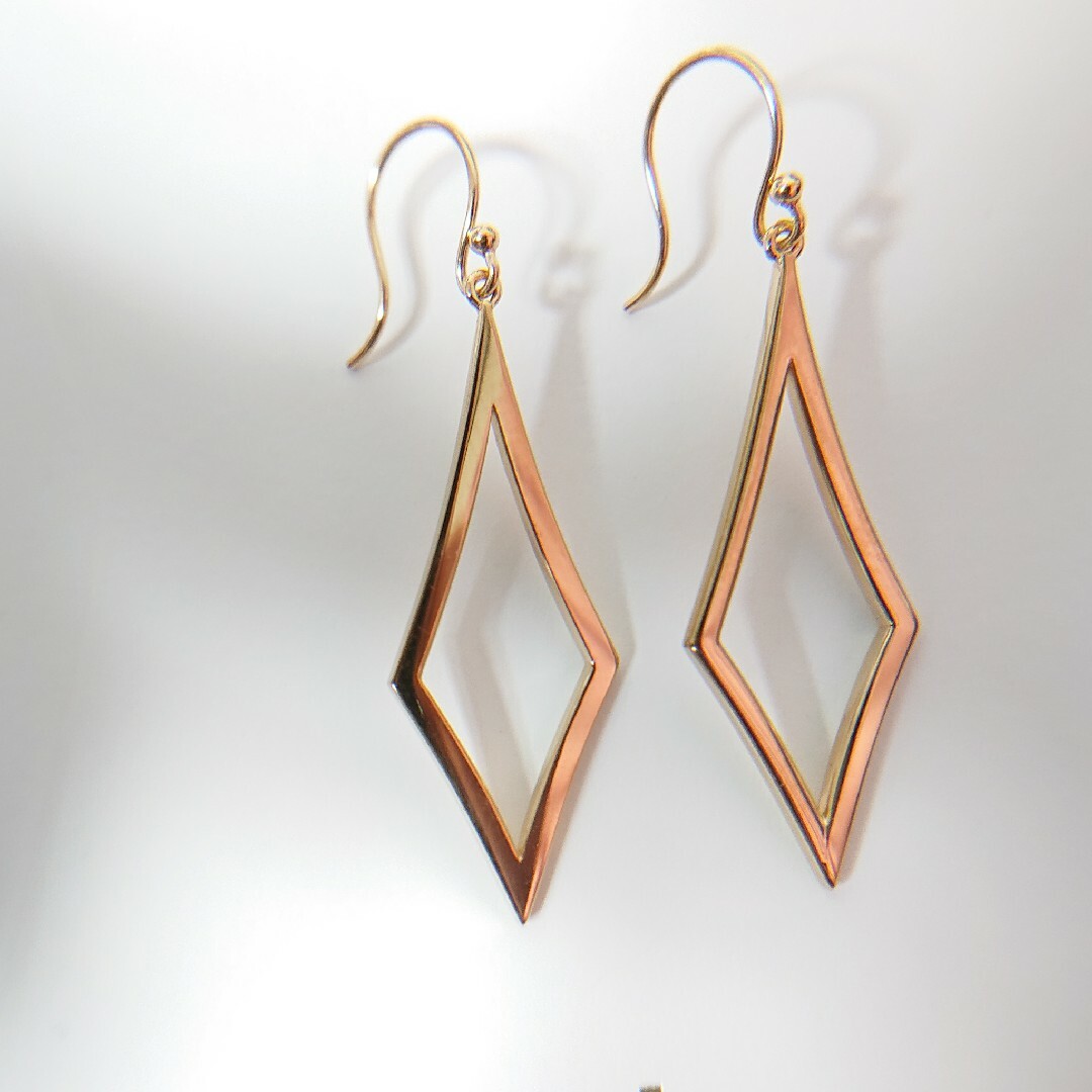 ete エテ ピアス ダイヤモンド シルバー925 ゴールドカラー - アクセサリー ete エテ ピアス ダイヤモンド シルバー925 ゴールドカラー - アクセサリー