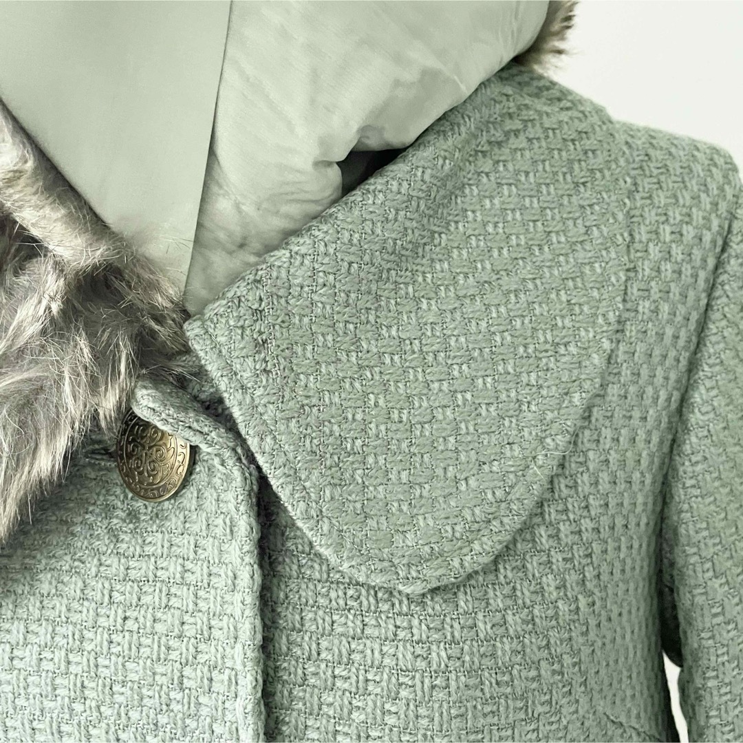 axes femme(アクシーズファム)の未使用　アクシーズ  後ろリボン　ハーフコート レディースのジャケット/アウター(ロングコート)の商品写真