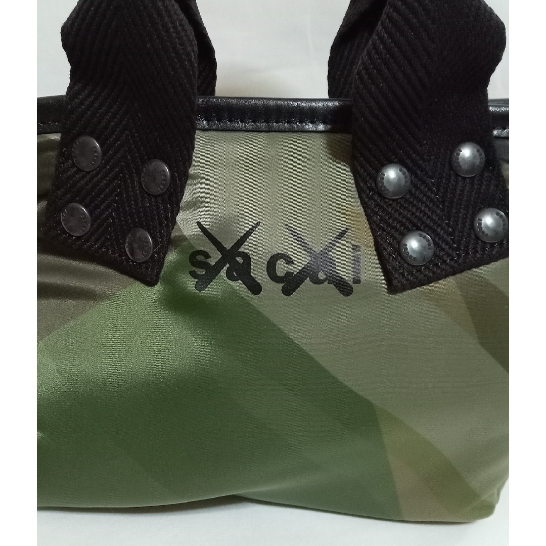 sacai(サカイ)の【美品 sacai× kaws】コラボ トート SMALL BAG レディースのバッグ(トートバッグ)の商品写真