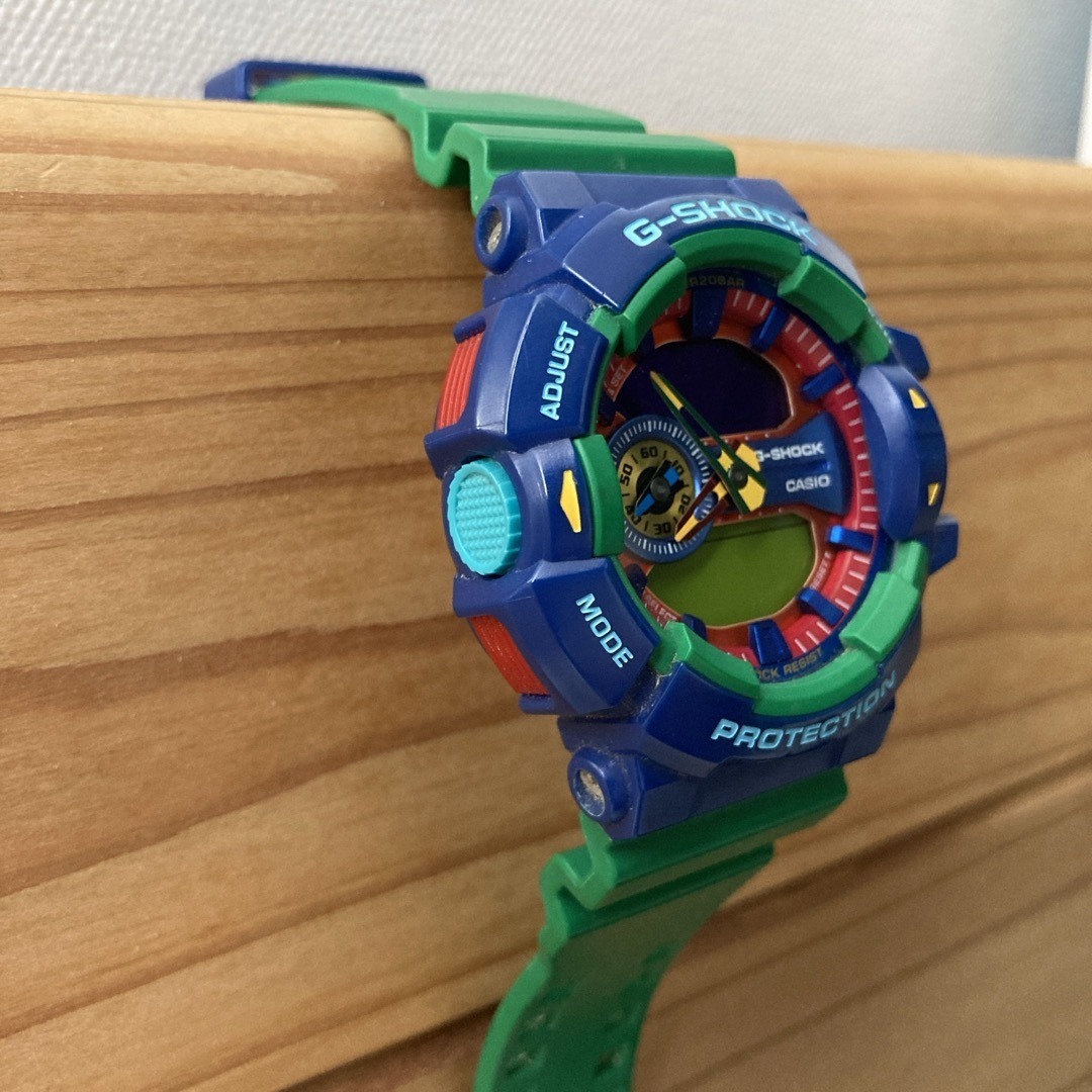 G-SHOCK(ジーショック)の【中古】G-SHOCK Hyper Colors グリーン ブルー【CASIO】 メンズの時計(腕時計(デジタル))の商品写真