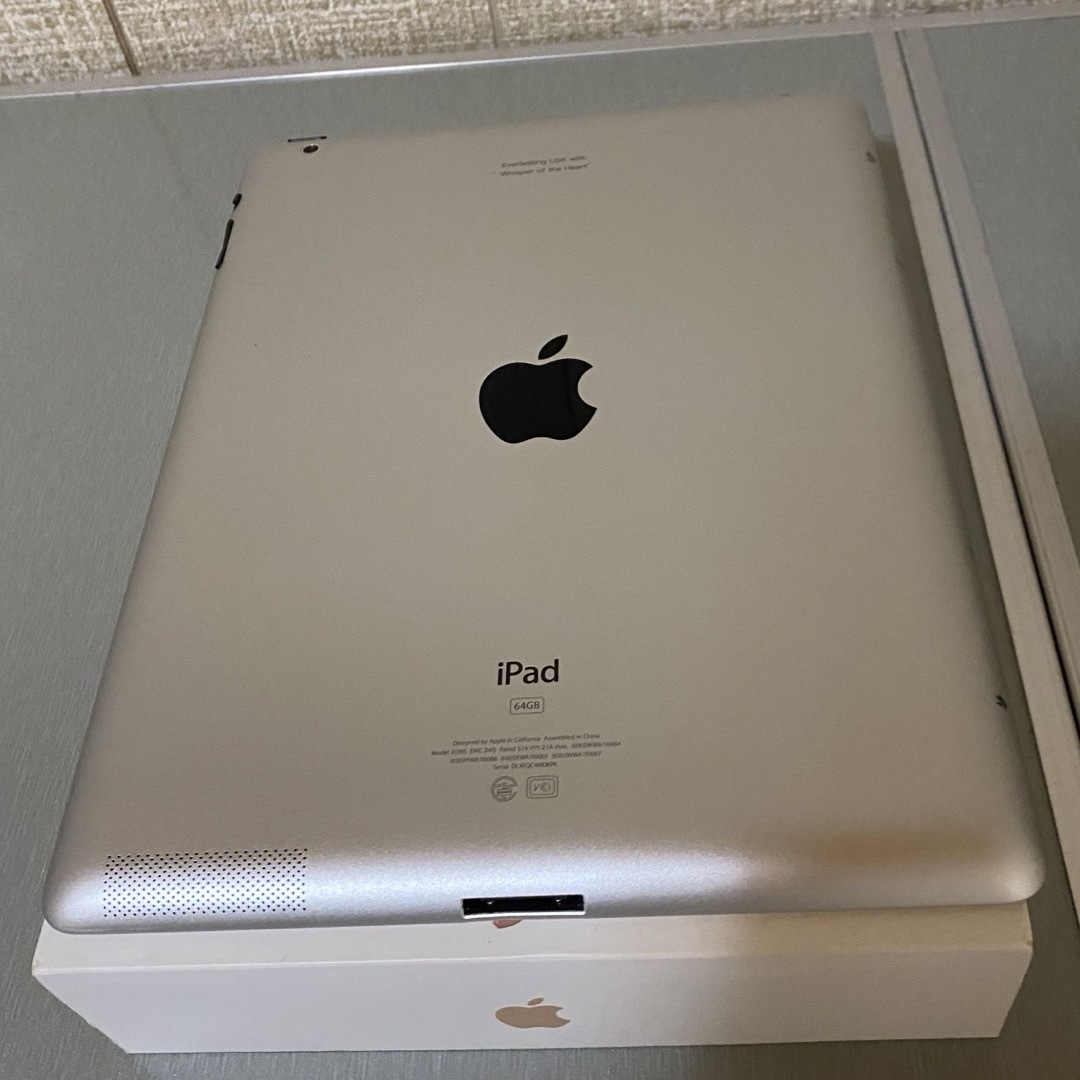 Yukiノ屋完動品　iPad2 64GB  WIFI モデル　アイパッド　第4世代