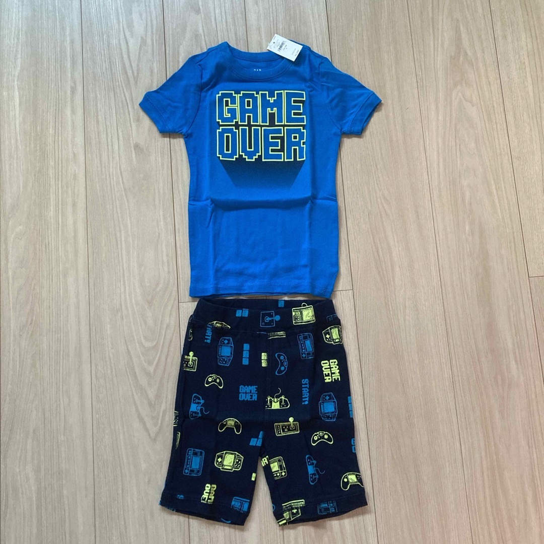 GAP Kids(ギャップキッズ)のGAP kids パジャマセット キッズ/ベビー/マタニティのキッズ服男の子用(90cm~)(パジャマ)の商品写真