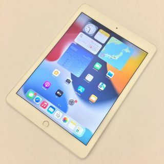 アイパッド(iPad)の【A】iPad Air 2/32GB/352068078621431(タブレット)