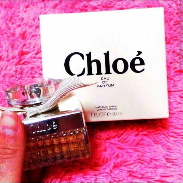 Chloe(クロエ)のnono 様 Chloe <黒.ピ> コスメ/美容の香水(香水(女性用))の商品写真