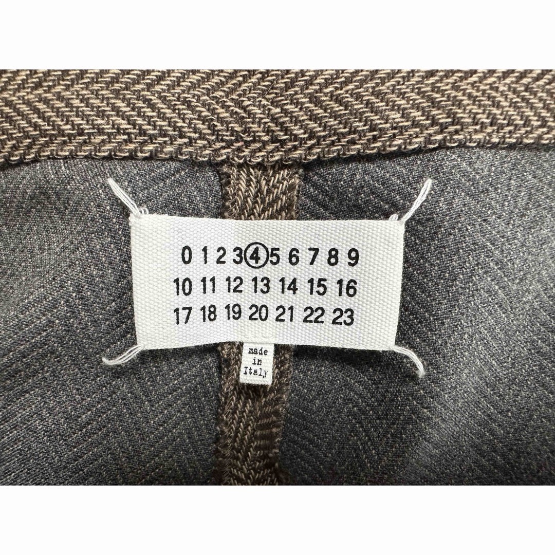 Maison Martin Margiela(マルタンマルジェラ)のMaison Margiela スーツパンツ　40 新品未使用 レディースのパンツ(カジュアルパンツ)の商品写真