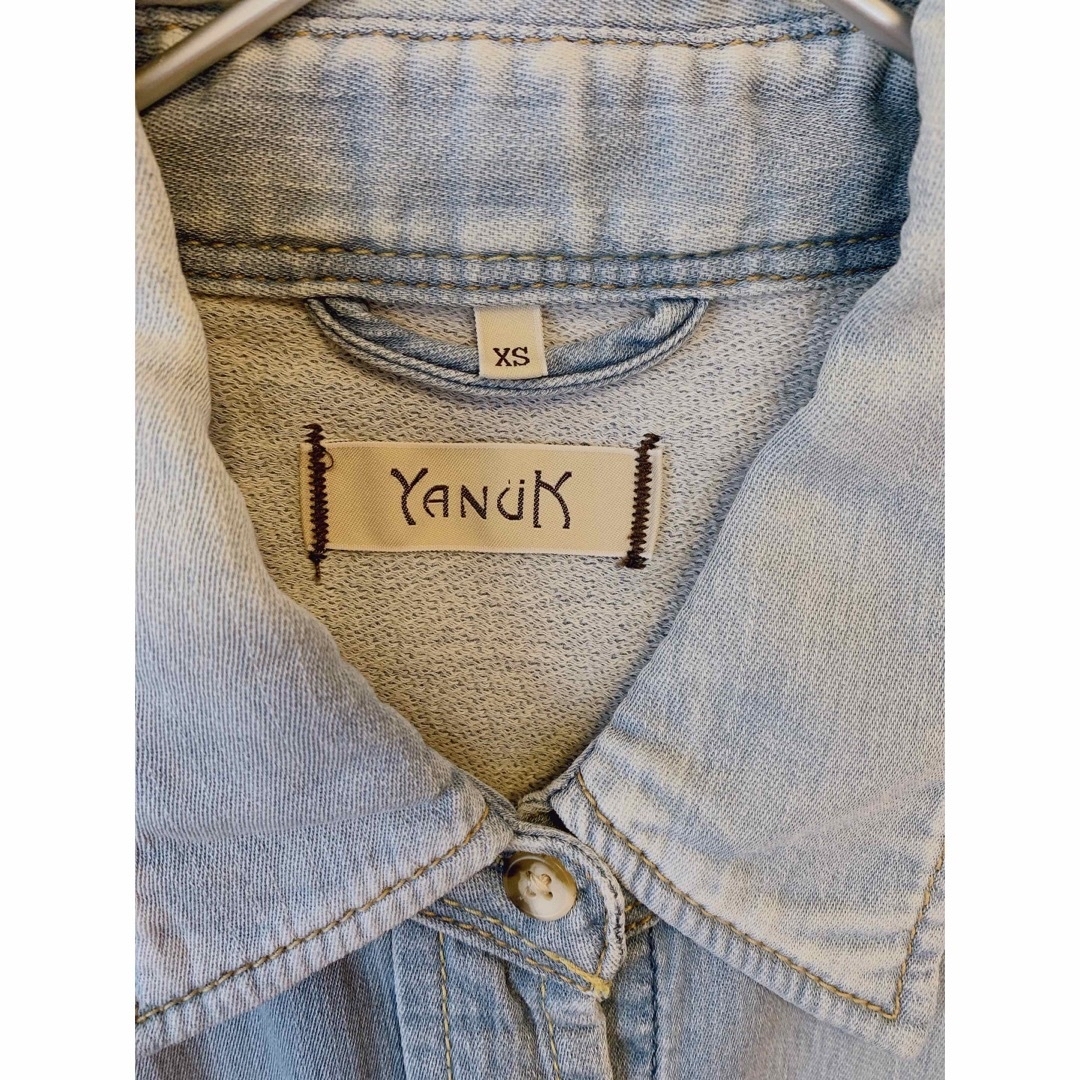 YANUK(ヤヌーク)のYANUK ヤヌーク デニット レディース  size XS  レディースのトップス(シャツ/ブラウス(長袖/七分))の商品写真