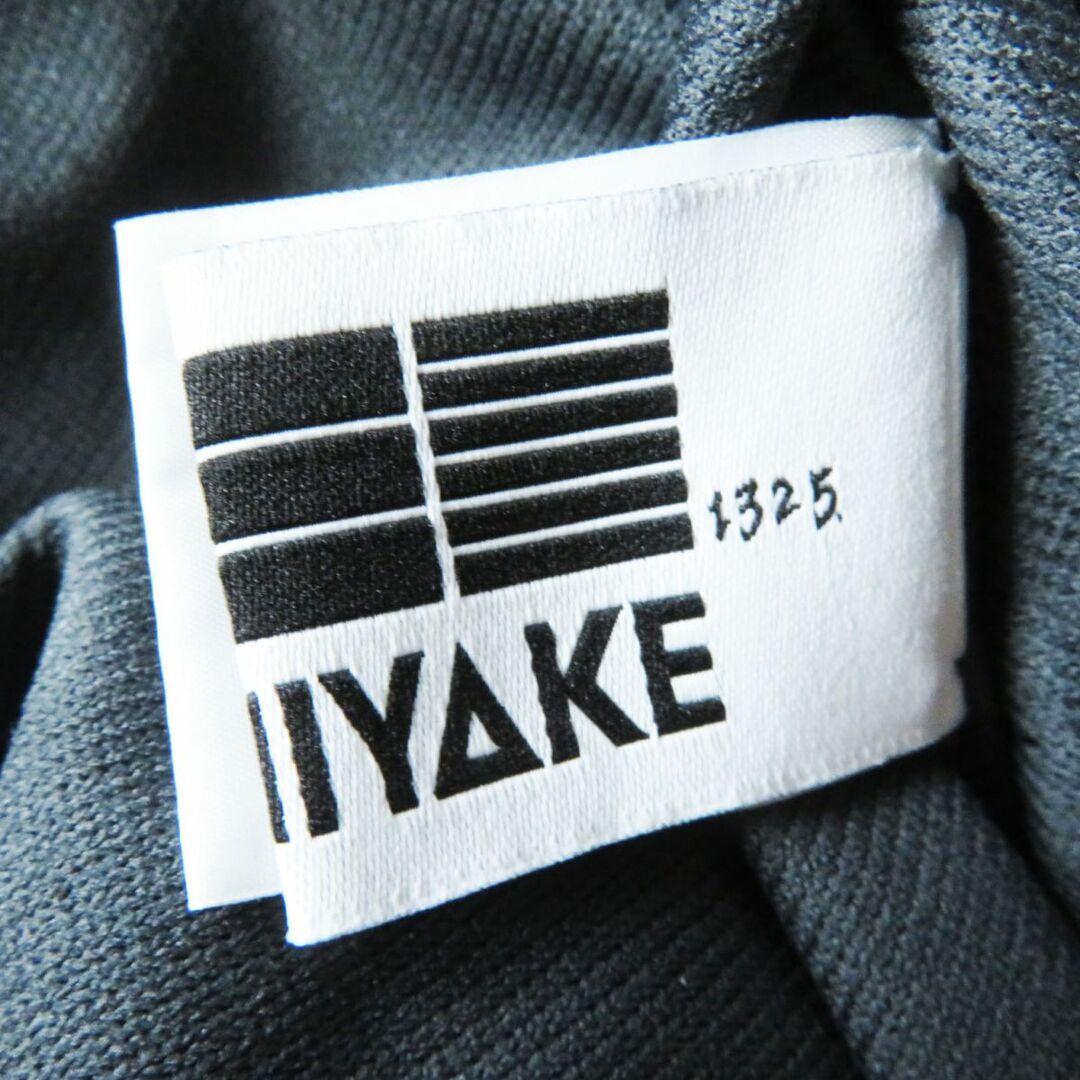 極美品◎正規品 日本製 2019年 ISSEY MIYAKE 1325 イッセイミヤケ IL93JF314 レディース 変形サルエルパンツ カットオフデザイン グレー 348cm裾幅