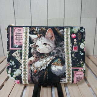 猫パネル　ふんわりフラットポーチ　ハンドメイド　貴族キャット　蝶々　フラワー(ポーチ)