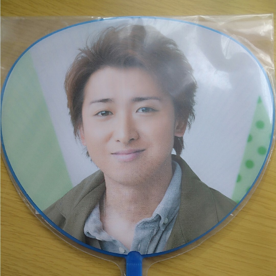 嵐(アラシ)の新品・大野智 ミニうちわ 嵐 エンタメ/ホビーのタレントグッズ(アイドルグッズ)の商品写真