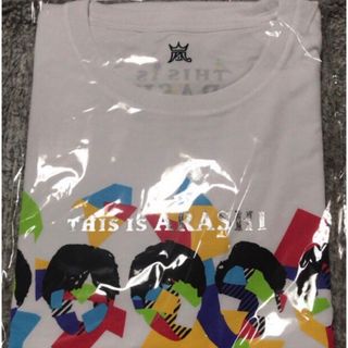 アラシ(嵐)のThis is 嵐　LIVE 2020.12.31 Tシャツ（白）(アイドルグッズ)