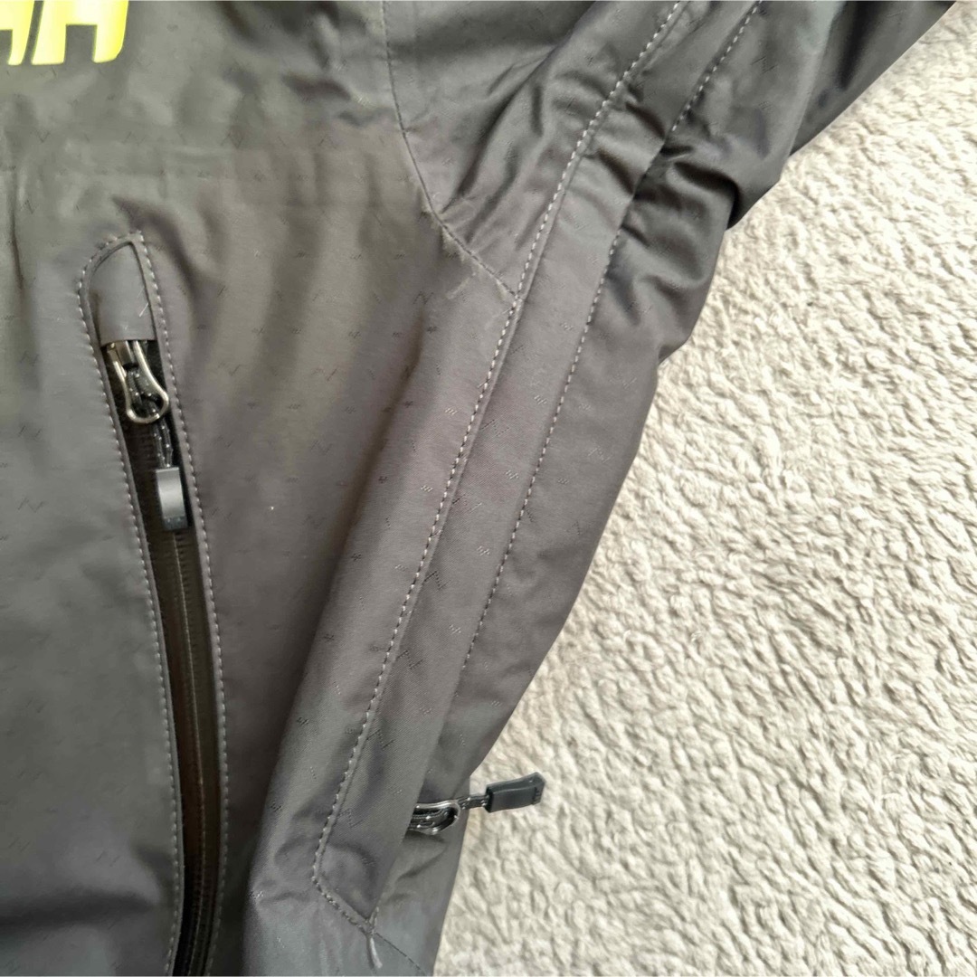 HELLY HANSEN(ヘリーハンセン)のお値下げしました‼️HELLY HANSEN メンズアウター メンズのジャケット/アウター(マウンテンパーカー)の商品写真