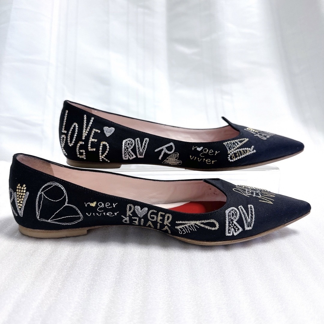 ROGER VIVIER(ロジェヴィヴィエ)のROGER VIVIER ロジェヴィヴィエ　フラットシューズ　パンプス　サンダル レディースの靴/シューズ(ハイヒール/パンプス)の商品写真