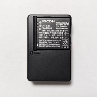 リコー(RICOH)のRICOH リコー 充電器 BJ-7／バッテリー DB-70(その他)