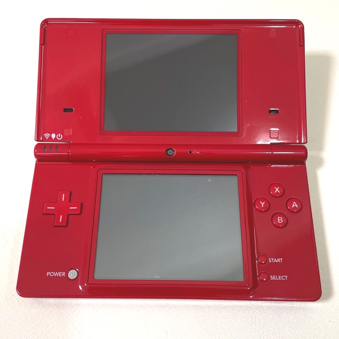 ニンテンドーDS(ニンテンドーDS)のニンテンドー DSi レッド 本体 充電器 純正 タッチペン2本 説明書 エンタメ/ホビーのゲームソフト/ゲーム機本体(携帯用ゲーム機本体)の商品写真