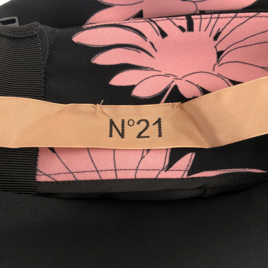 No21 ヌメロヴェントゥーノ ピンク＆ブラック プリーツスカート