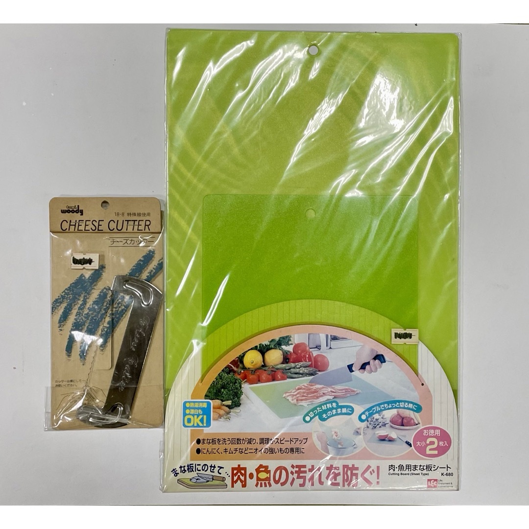 チーズカッター&肉・魚用まな板シート インテリア/住まい/日用品のキッチン/食器(調理道具/製菓道具)の商品写真