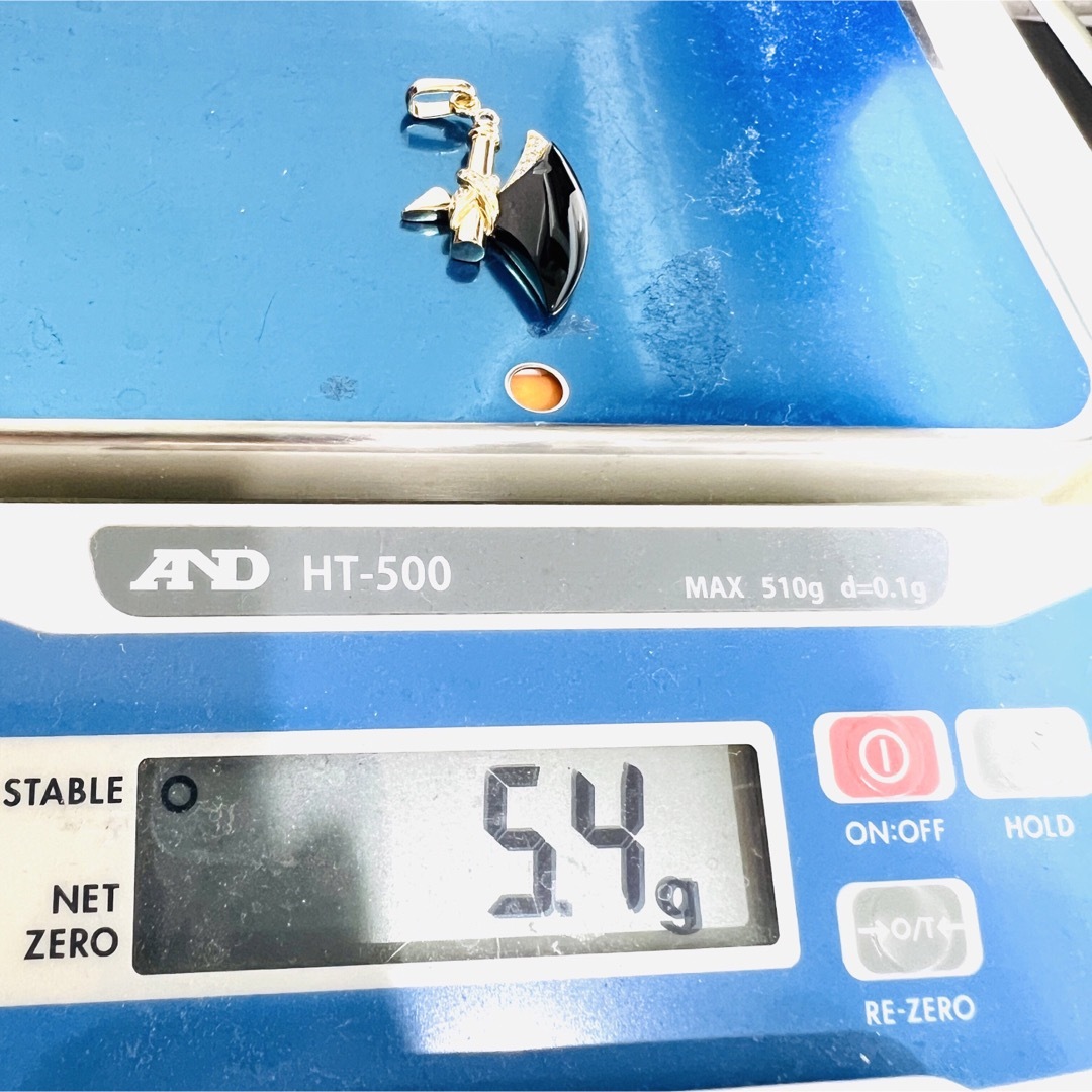 K18 オニキス  ダイヤモンド ペンダントトップ レディースのアクセサリー(ネックレス)の商品写真