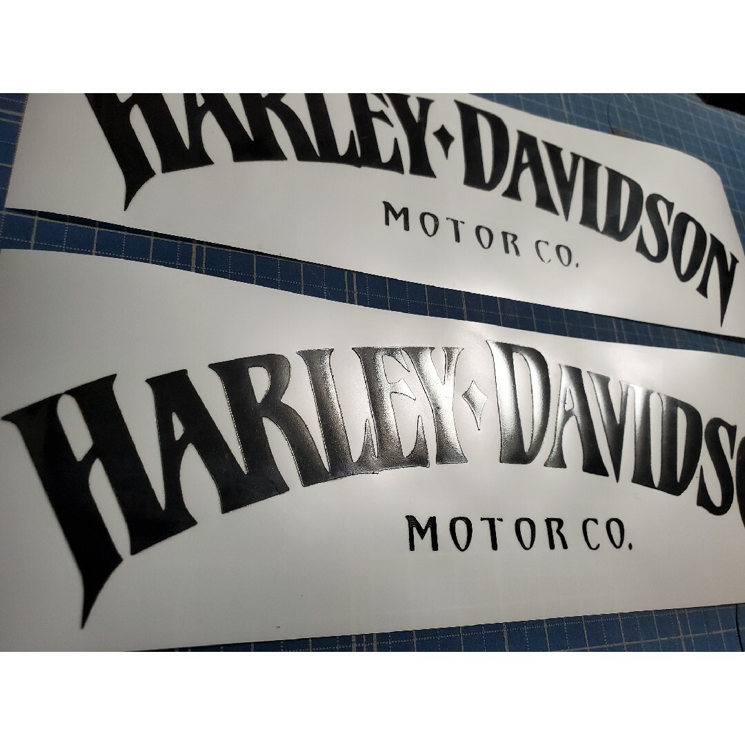 Harley Davidson(ハーレーダビッドソン)の【送料無料!!】Harley-Davidson タンクステッカー ブラック 自動車/バイクのバイク(ステッカー)の商品写真