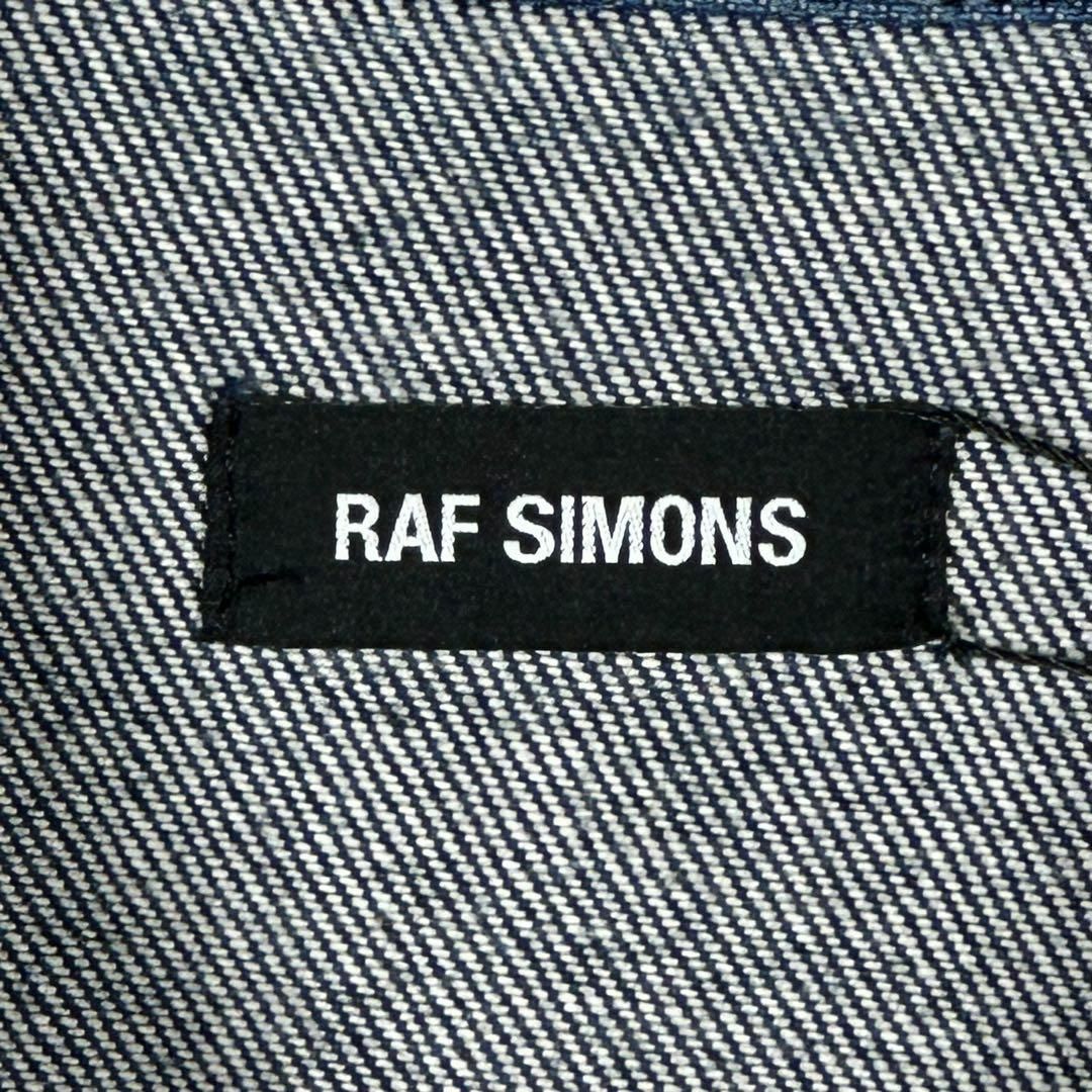 RAF SIMONS(ラフシモンズ)の『RAF SIMONS』 ラフシモンズ (S)  レザーパッチ デニムシャツ メンズのトップス(シャツ)の商品写真