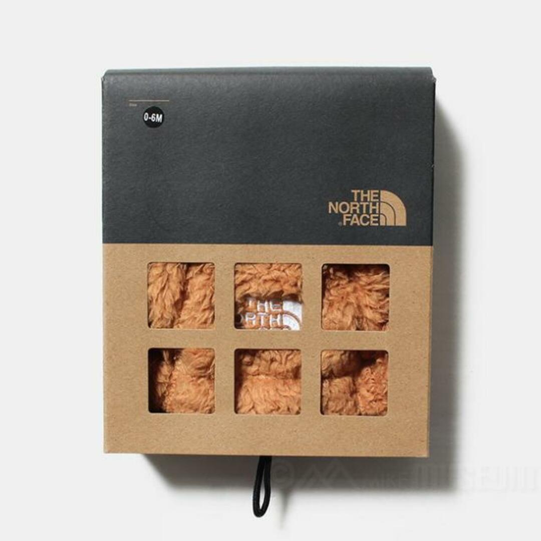 THE NORTH FACE(ザノースフェイス)の【新品未使用】 THE NORTH FACE ザ ノースフェイス キッズ ベビー 帽子 手袋 ギフト BABY SUAVE OSO GIFT SET NF0A7WK4 【6M（6カ月-24カ月）/ALMOND BUTTER】 キッズ/ベビー/マタニティのこども用ファッション小物(帽子)の商品写真