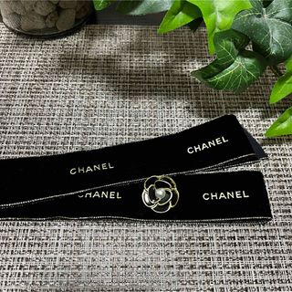 CHANEL - CHANEL シャネル リボン 2023年クリスマス限定 チャーム付き