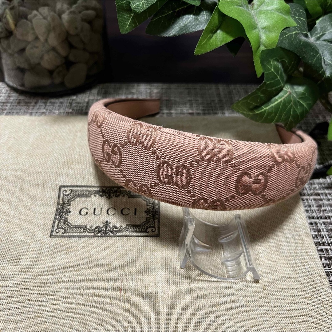 GUCCI グッチ カチューシャ オレンジピンク 布袋付き 美品 | フリマアプリ ラクマ