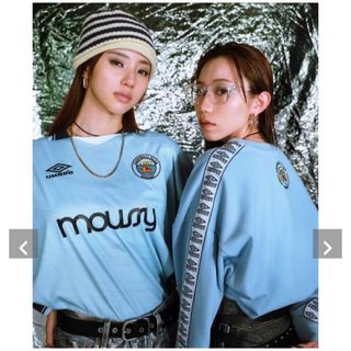 マウジー(moussy)の中町綾着用♡MOUSSY×UMBROコラボ♡UMBRO ユニフォーム♡ブルー(Tシャツ(長袖/七分))