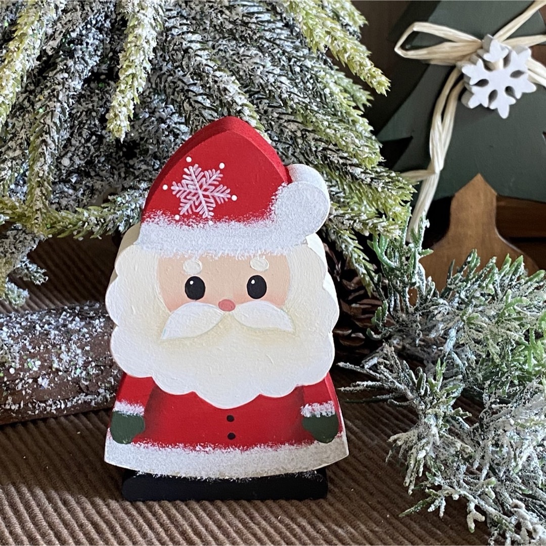 北欧 クリスマス の可愛いサンタ オブジェ（小）【サンタクロース】【Xmas】 ハンドメイドのインテリア/家具(インテリア雑貨)の商品写真