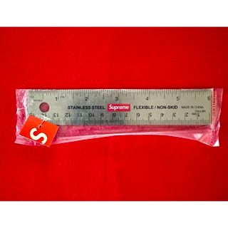 シュプリーム(Supreme)の✨超希少・未使用品✨Supreme Stainless SteelRuler(その他)