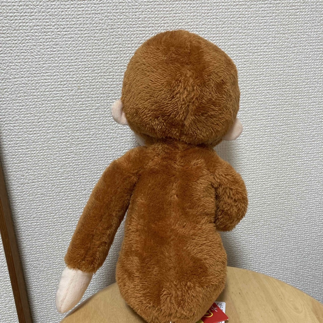 おさるのジョージ　Lぬいぐるみ　表情ころころ エンタメ/ホビーのおもちゃ/ぬいぐるみ(キャラクターグッズ)の商品写真