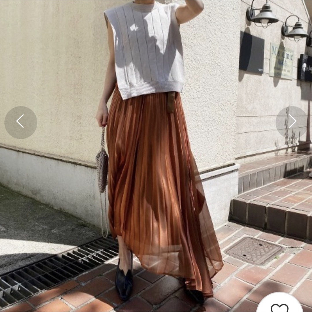 Ameri VINTAGE(アメリヴィンテージ)のAmeriVINTAGE★MEDI SHEER PLEATS SKIRTブラウン レディースのスカート(ロングスカート)の商品写真