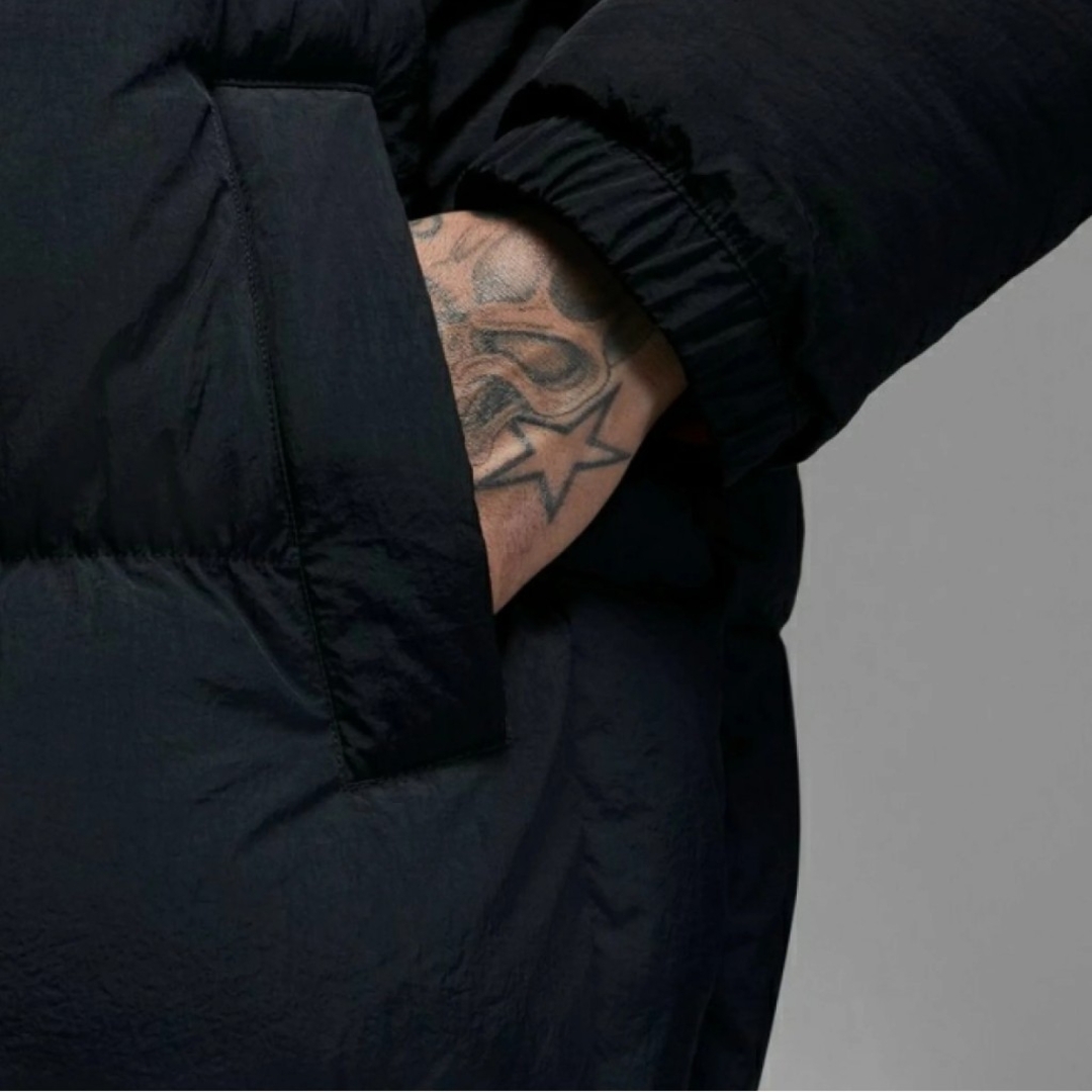 Jordan Brand（NIKE）(ジョーダン)の新品未使用　[ナイキ] ジョーダン ESS パファー ジャケット　2XLサイズ メンズのジャケット/アウター(その他)の商品写真