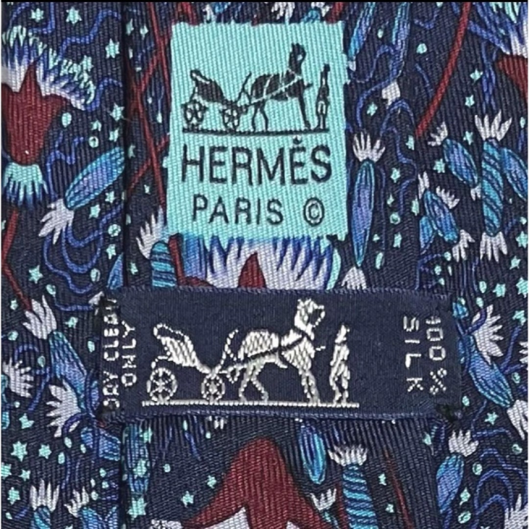 Hermes(エルメス)の【高級】HERMES　エルメス　総柄ネクタイ　個性的　フランス製　ロゴデザイン メンズのファッション小物(ネクタイ)の商品写真