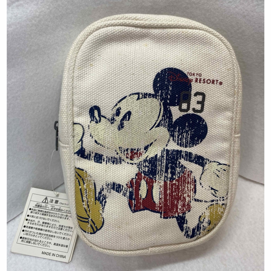 Disney(ディズニー)のディズニー　ミッキーマウス　ポーチ レディースのファッション小物(ポーチ)の商品写真