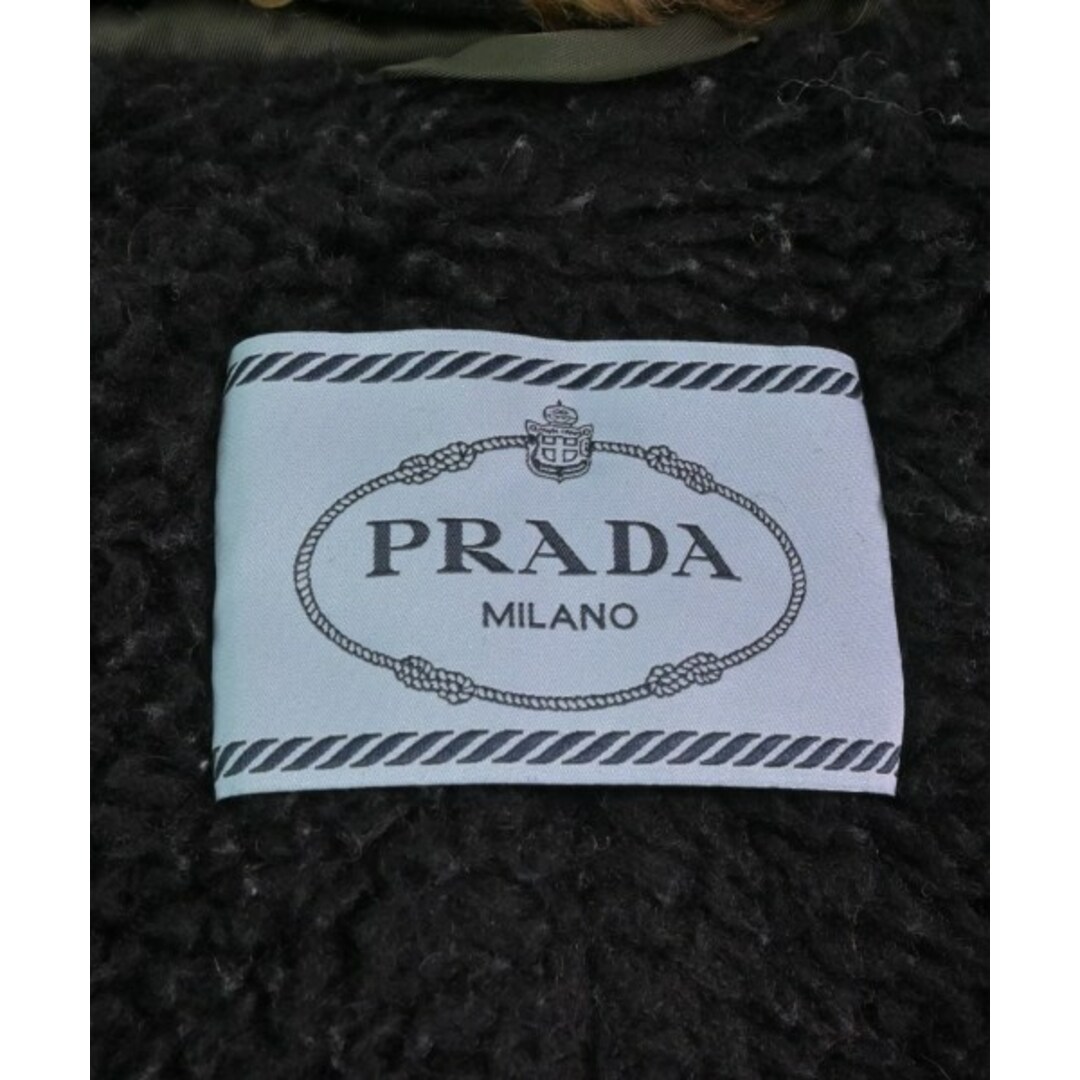 PRADA(プラダ)のPRADA プラダ コート（その他） 38(S位) カーキ 【古着】【中古】 レディースのジャケット/アウター(その他)の商品写真