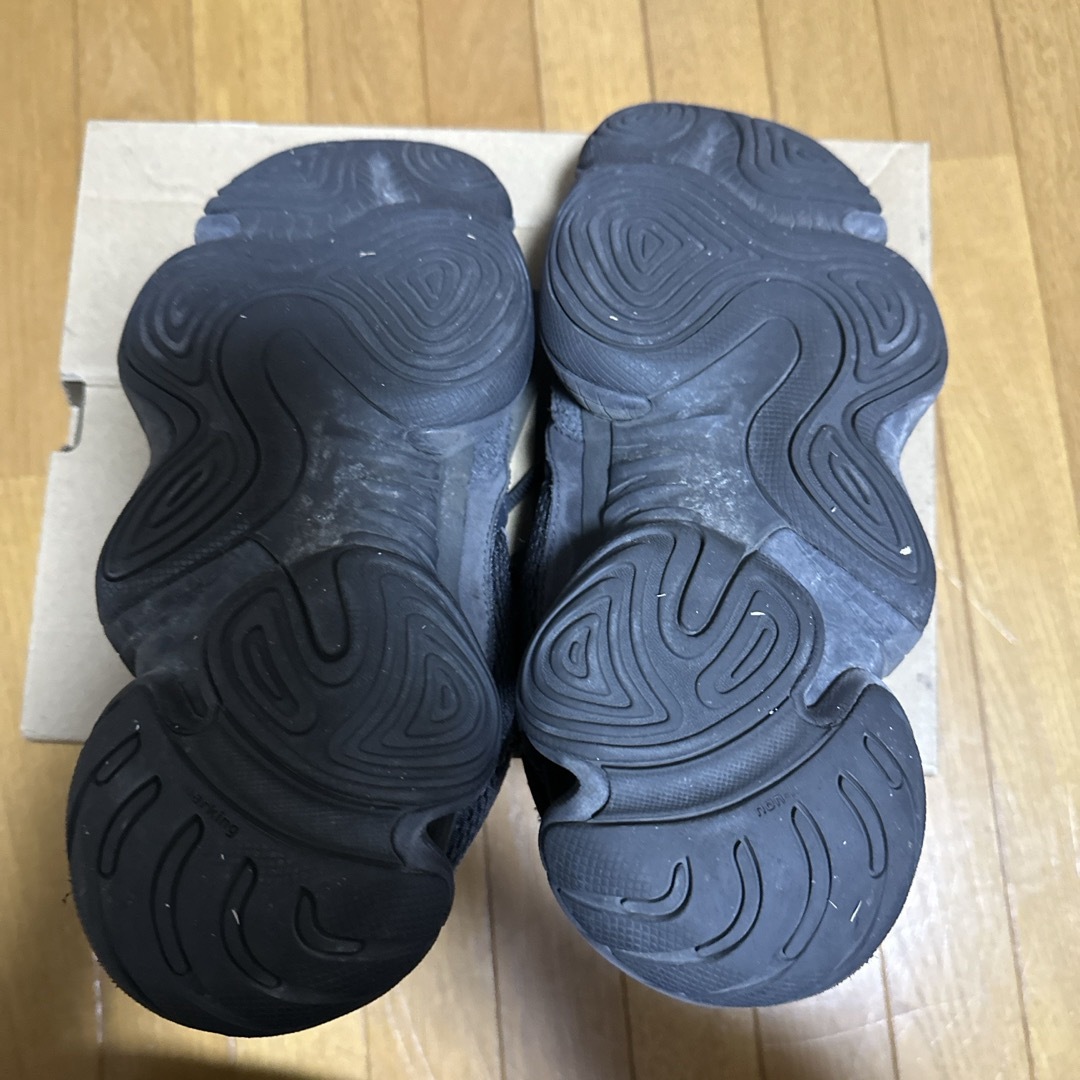 YEEZY（adidas）(イージー)のYeezy 500 black メンズの靴/シューズ(スニーカー)の商品写真