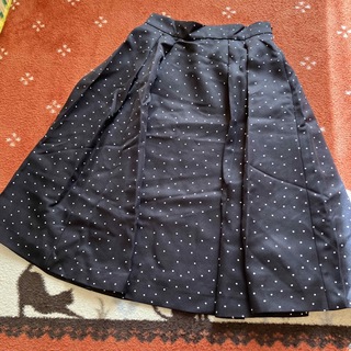 マーキュリーデュオ(MERCURYDUO)のMERCURYDUO 黒のドットスカート Fサイズ(ひざ丈スカート)
