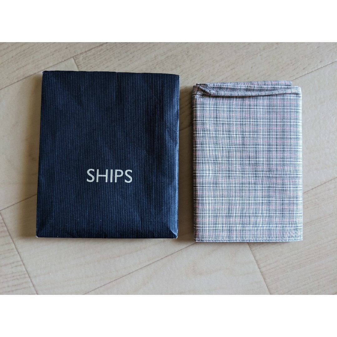 SHIPS(シップス)のメンズ　シップス　レノマ　ハンカチ　ハンドタオル　2枚セット メンズのファッション小物(ハンカチ/ポケットチーフ)の商品写真