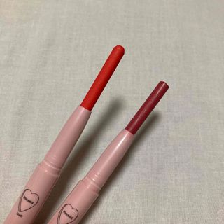 whomee*マットリップクレヨン 2色セット