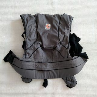 エルゴベビー(Ergobaby)のergobaby　軽量エルゴ　 アーバンシックキャリア  エルゴベビー(抱っこひも/おんぶひも)