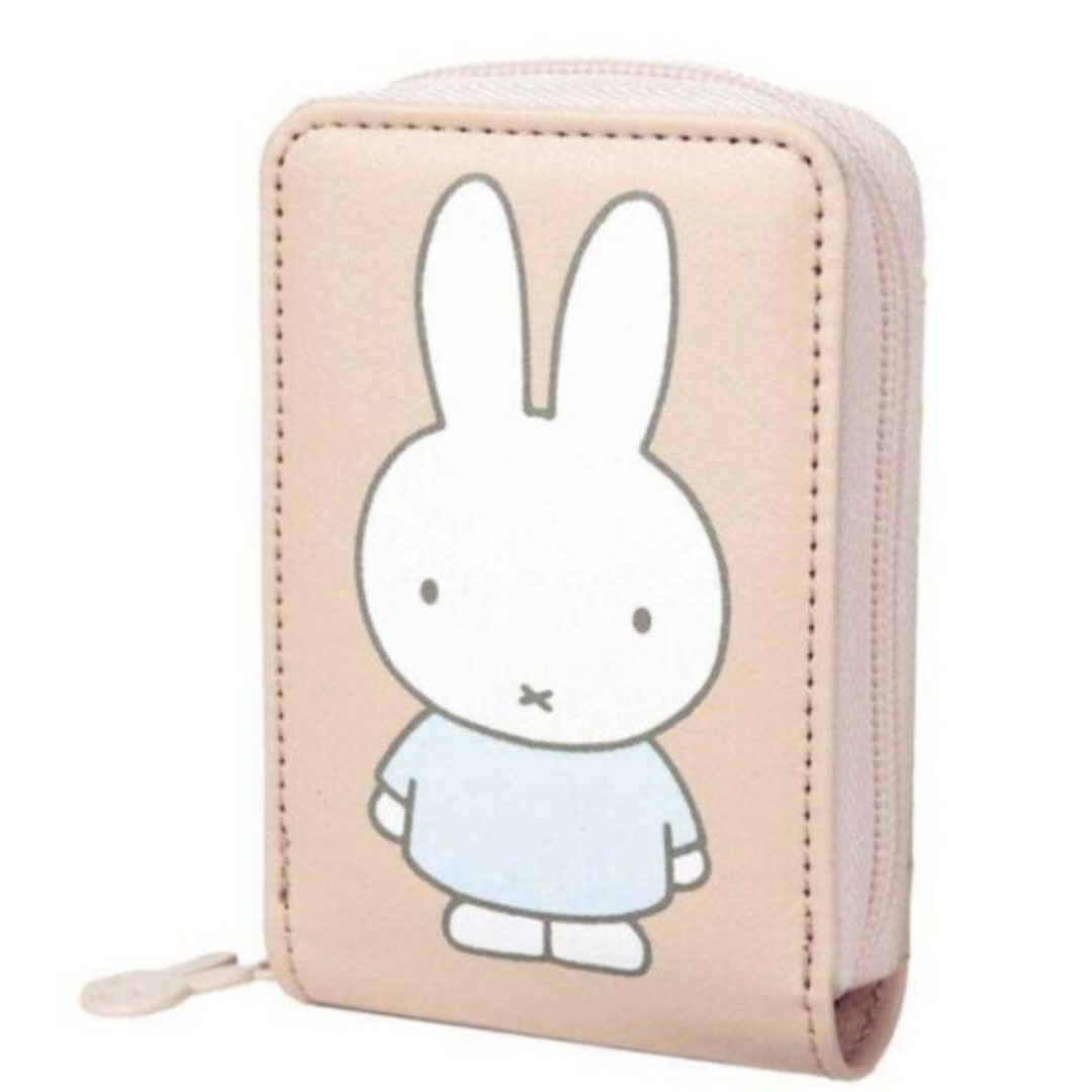 miffy(ミッフィー)の12/27迄特別価格　ミッフィー 　じゃばらカードケース　マルチケース　ポーチ エンタメ/ホビーの雑誌(ファッション)の商品写真