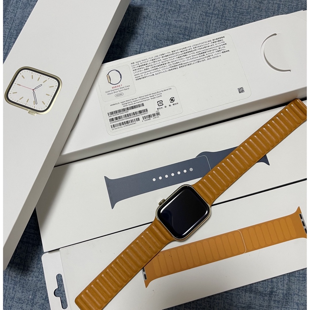 Apple Watch(アップルウォッチ)のApple watch series7 ステンレスゴールド　45mm スマホ/家電/カメラのスマートフォン/携帯電話(その他)の商品写真