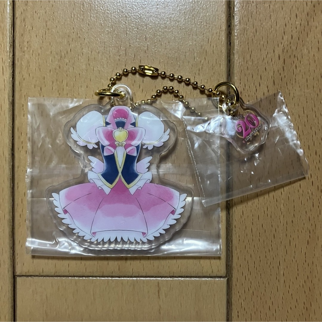 プリキュア  一番くじ  E賞  アクリルチャーム  キュアラブリー エンタメ/ホビーのアニメグッズ(キーホルダー)の商品写真