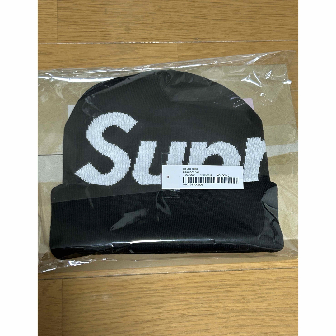 Supreme(シュプリーム)のsupreme  Big Logo Beanie Black  メンズの帽子(ニット帽/ビーニー)の商品写真