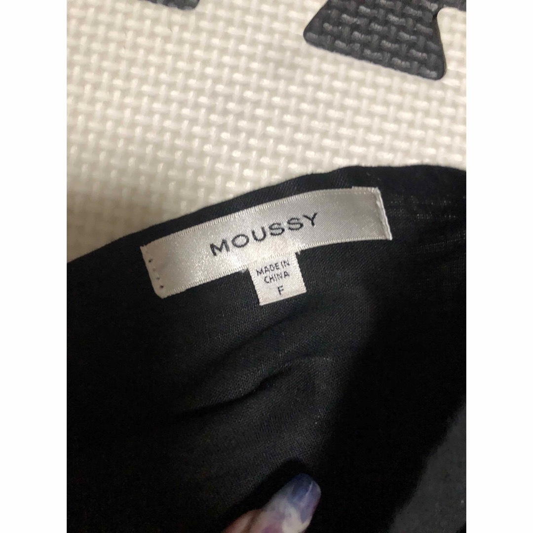 moussy(マウジー)のほぼ新品♡MOUSSY バッククロス LOOSE トップス レディースのトップス(カットソー(半袖/袖なし))の商品写真