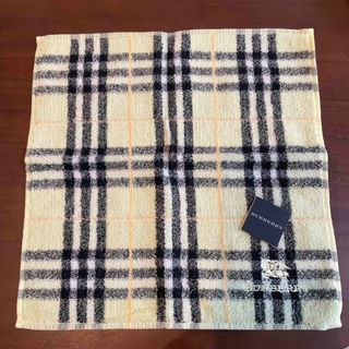 バーバリー(BURBERRY)のバーバリー　タオルハンカチ　イエロー　新品(ハンカチ)