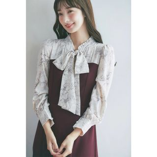 トッコクローゼット(TOCCO closet)のボウタイリボンフラワープリントドッキングワンピース(ロングワンピース/マキシワンピース)