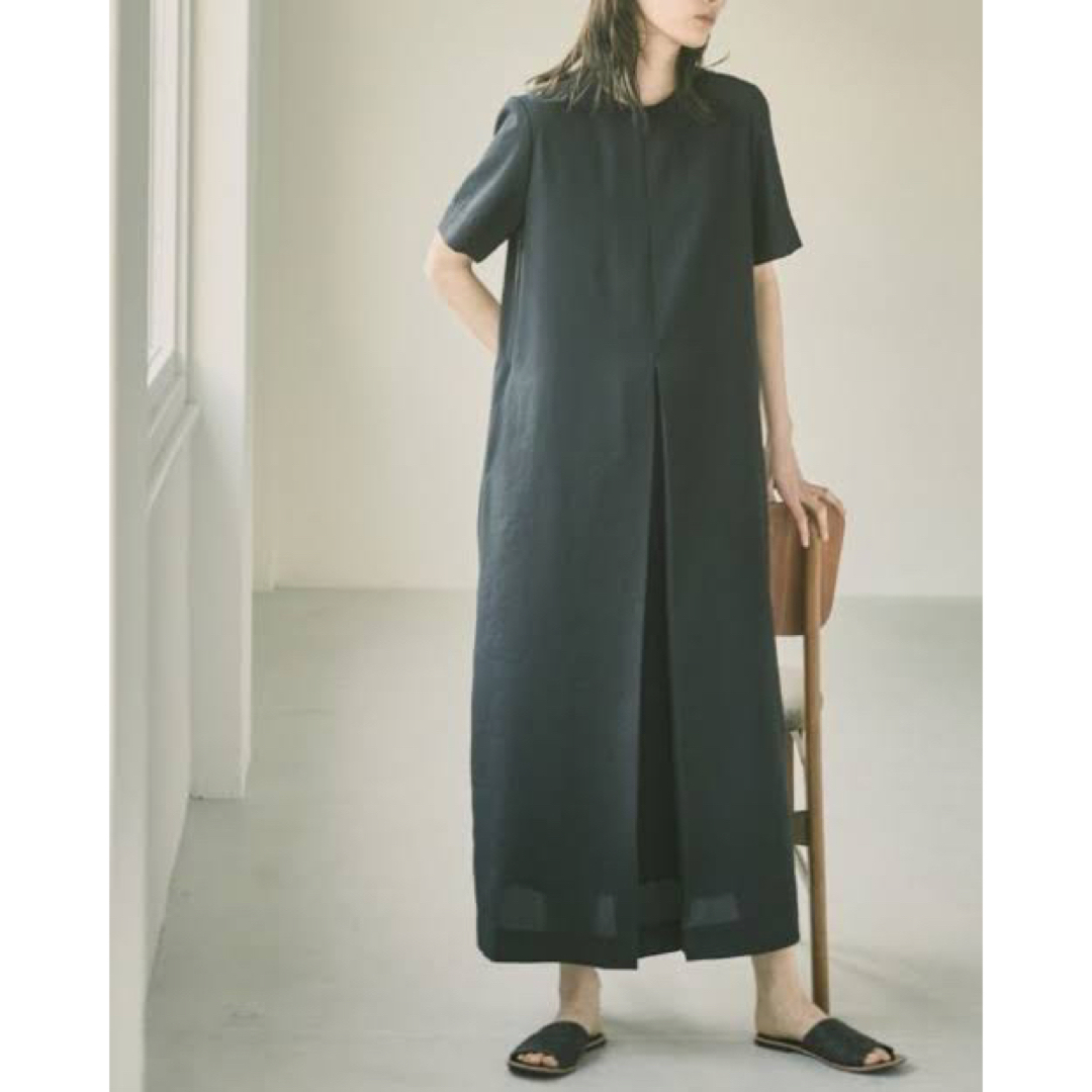 TODAYFUL(トゥデイフル)の【新品 タグ値札付】Halfsleeve Tuck Dress black レディースのワンピース(ロングワンピース/マキシワンピース)の商品写真