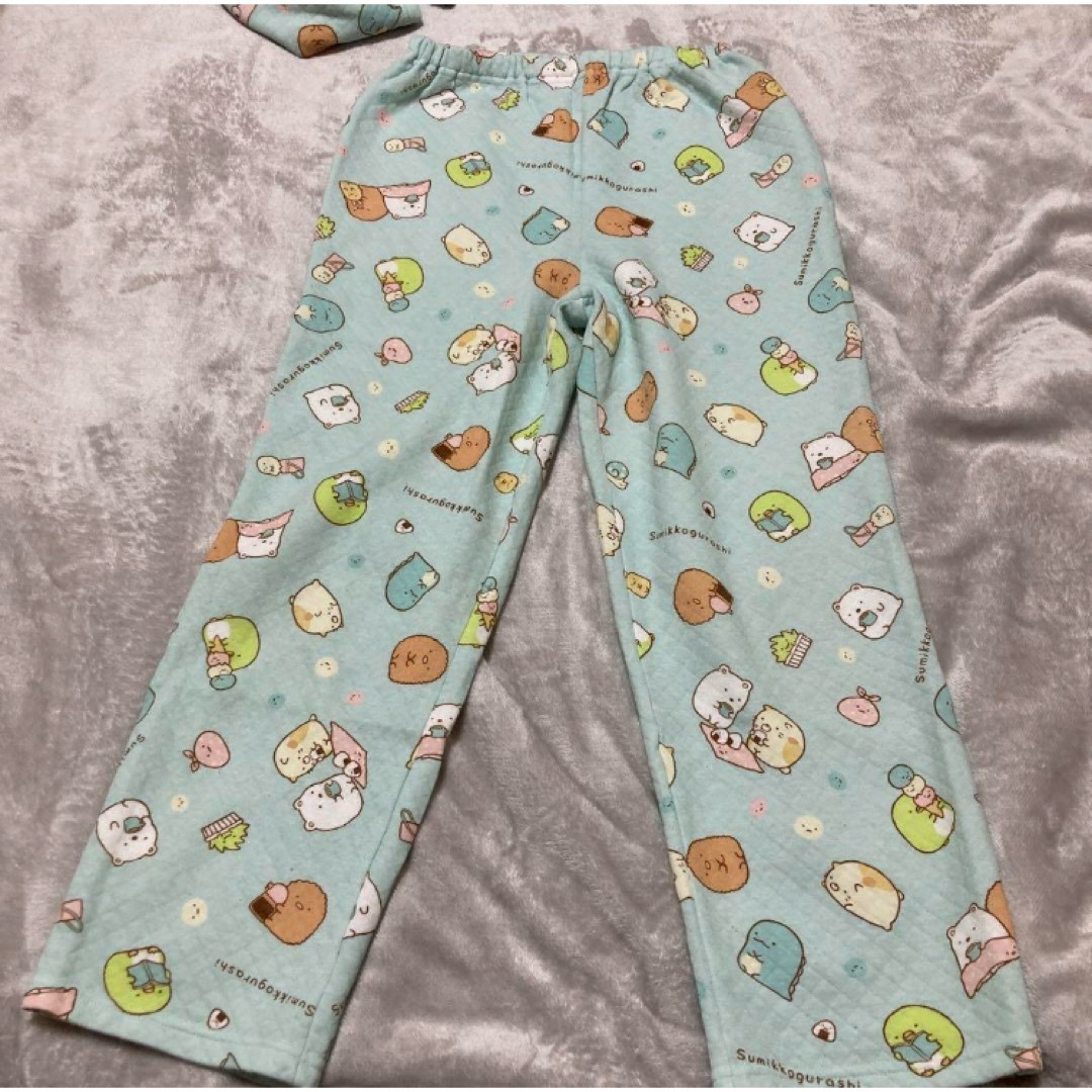 すみっコぐらし　パジャマ キッズ/ベビー/マタニティのキッズ服女の子用(90cm~)(パジャマ)の商品写真